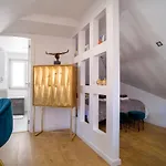 Good Karma - Bright And Sophisticated With Balcony Lisbon