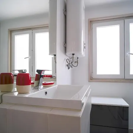 公寓 Good Karma - Bright And Sophisticated With Balcony *